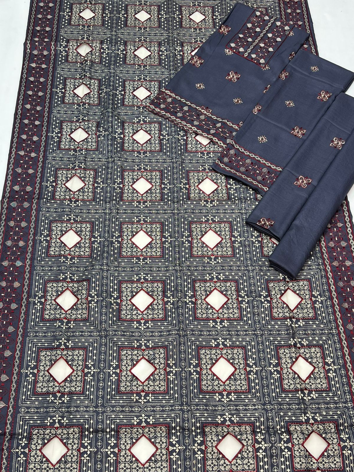 BAREEZE | DHANAK 3 PIECE UNSTICHED FULL HEAVY EMB SUIT WITH HEAVY EMB SHAWL FOR WINTER 2025-26